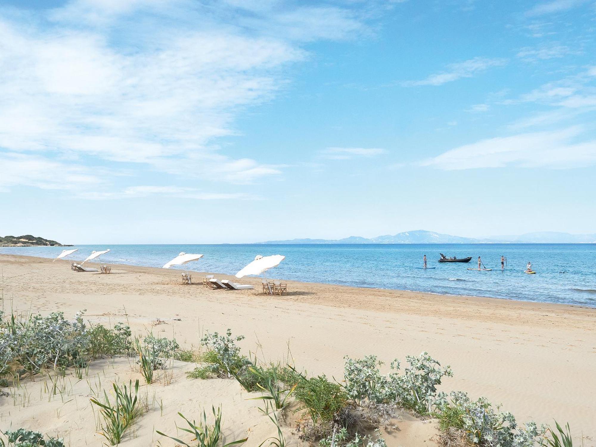 Mandola Rosa At Riviera Olympia, A Grecotel Resort To Live ロウトラ・キリニ エクステリア 写真